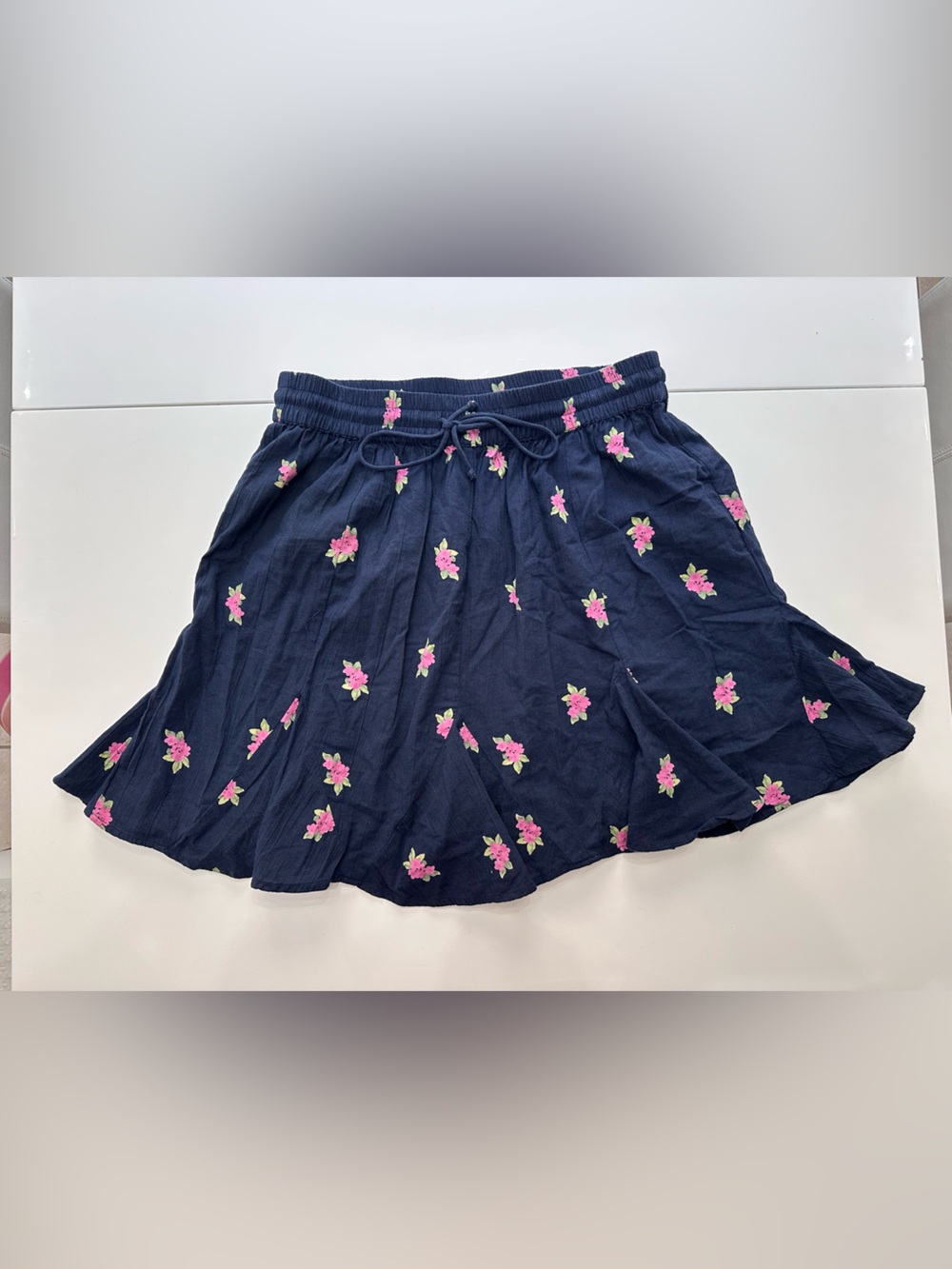 Vero Moda Navy Blue Floral A-Line Smocked Flounce Mini Skirt Large L
